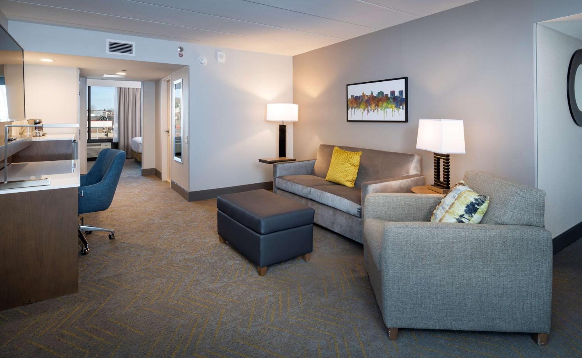 Doubletree By Hilton Madison East Hotel Ngoại thất bức ảnh
